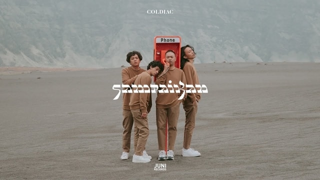 ada pesan penting dari single terbaru dari Coldiac yang akhirnya memutuskan untuk menggunakan bahasa indonesia pada liriknya
